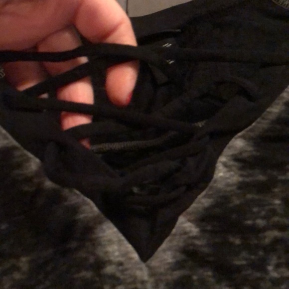 Torrid Light Thin Burnout T-Shirt - Picture 3 of 4